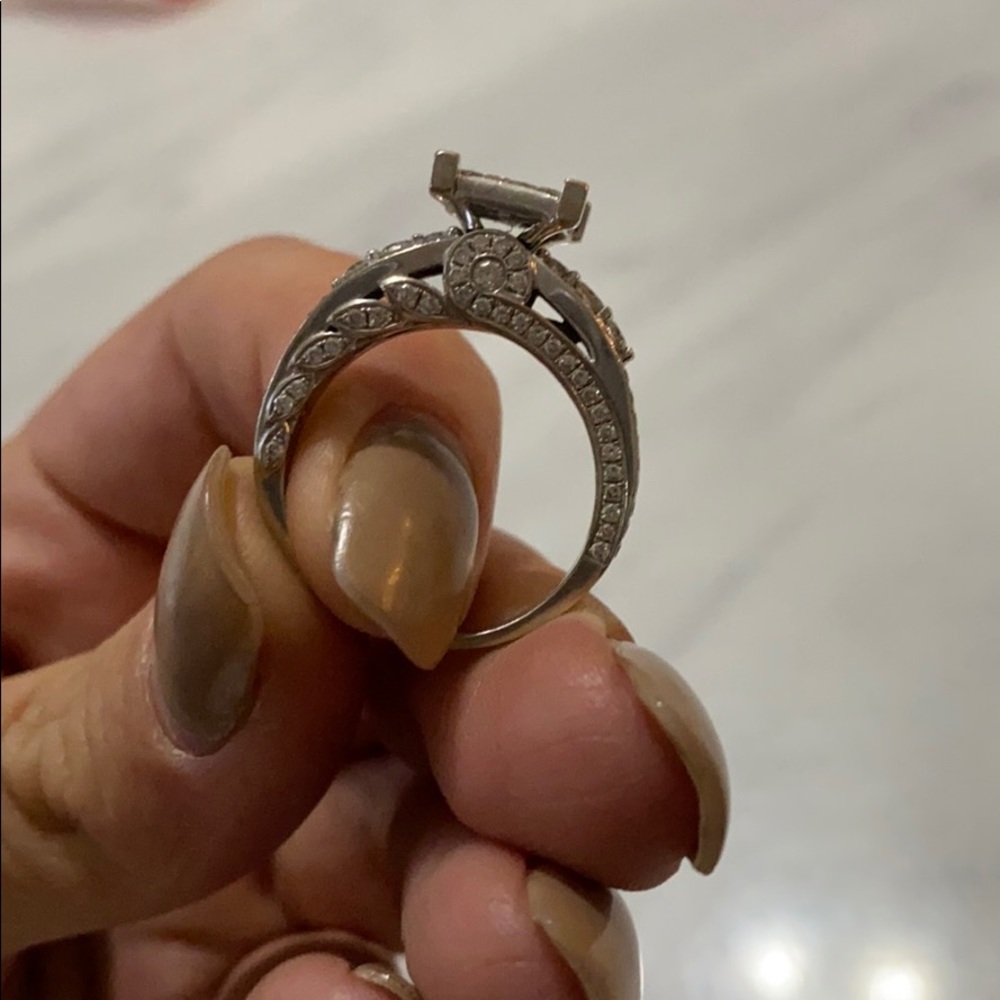 Diamond ring - Picture 4 of 7